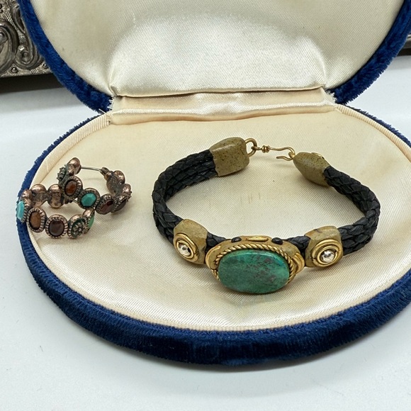Vintage green stone bracelet